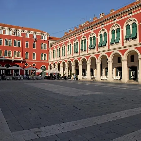 A2 - In The Very Heart Of * Split