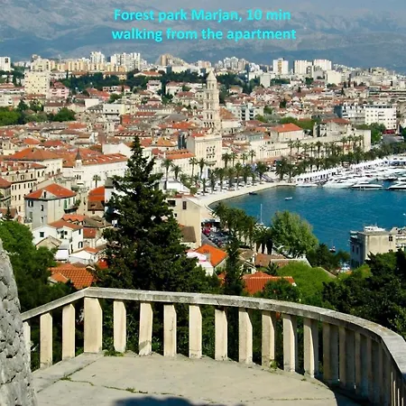 A2 - In The Very Heart Of * Split