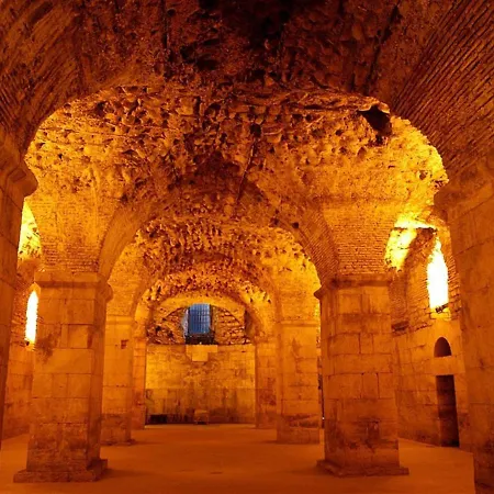 A2 - In The Very Heart Of Split