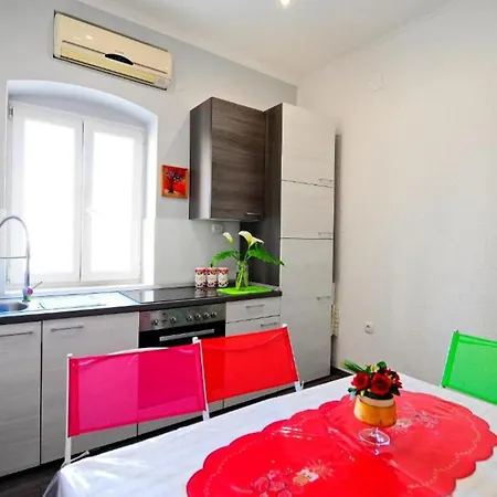 Apartment A2 - In The Very Heart Of *